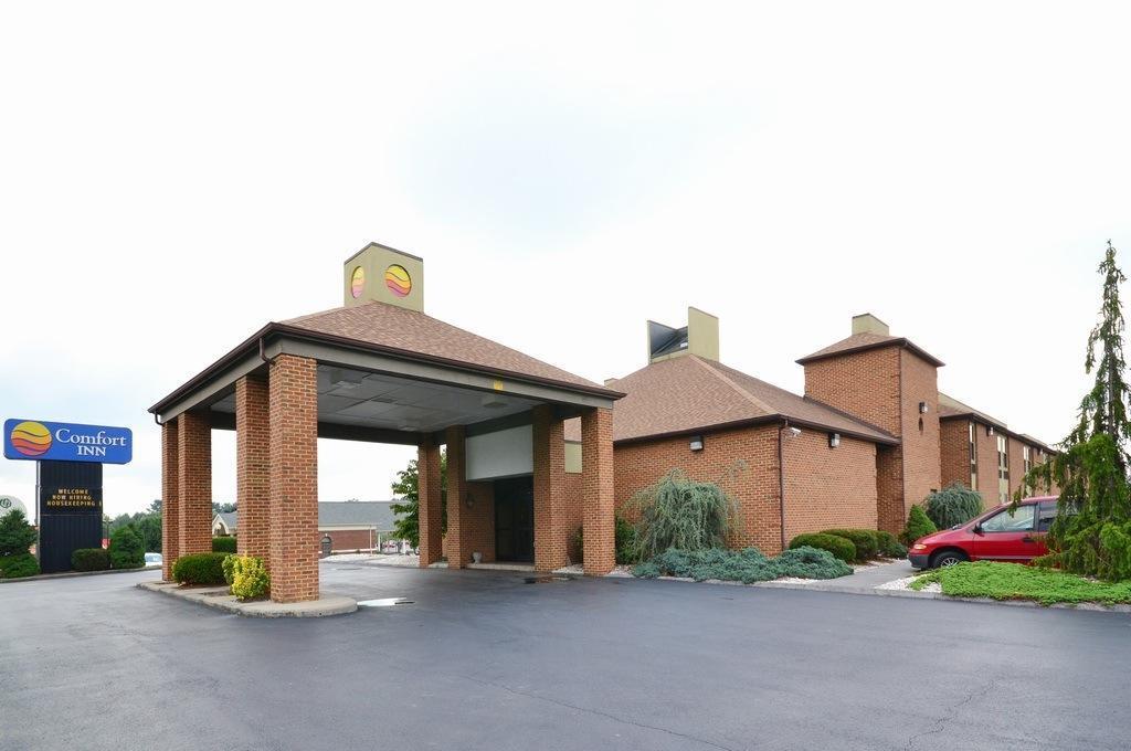The At Hotel 3*