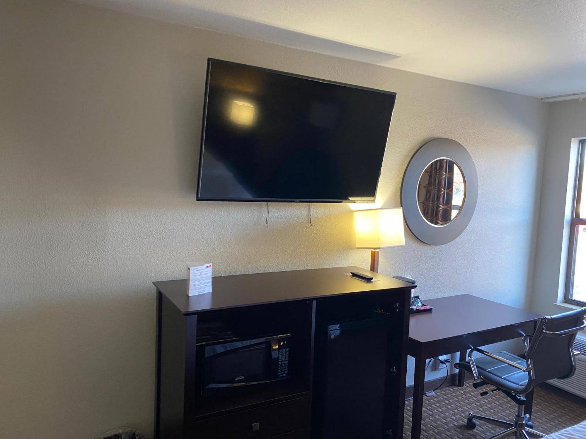 Hotel The At
